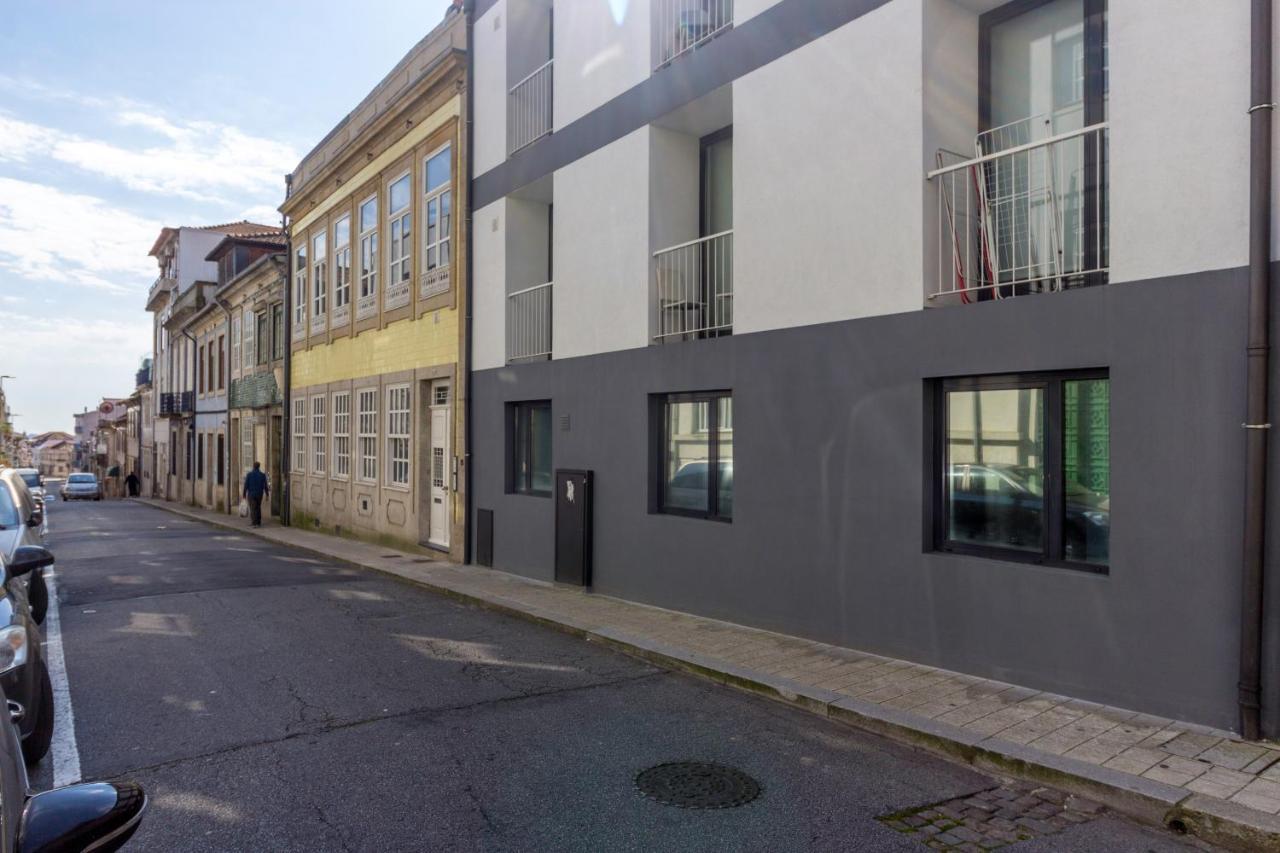 Guest H4U - Bonjardim Pop Art City Center Porto Exterior photo